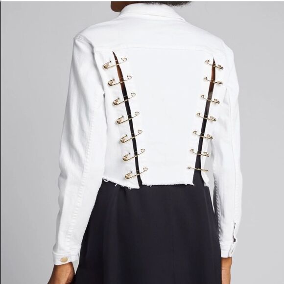 🔥 🧷 NWT L’AGENCE ARIA SAFETY PIN CROPPED DENIM JEAN JACKET - Picture 7 of 13